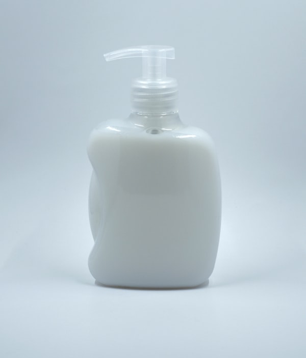 Chất Tẩy Trắng Javel Icy White 1L